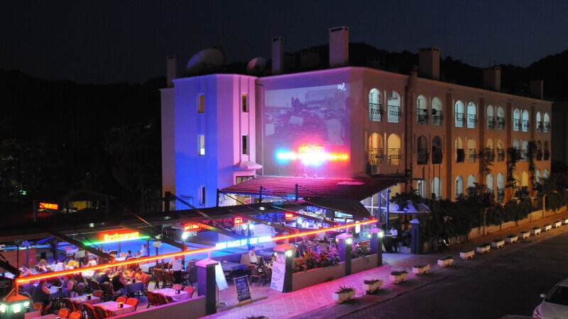 Grand Villa Sol Apartments